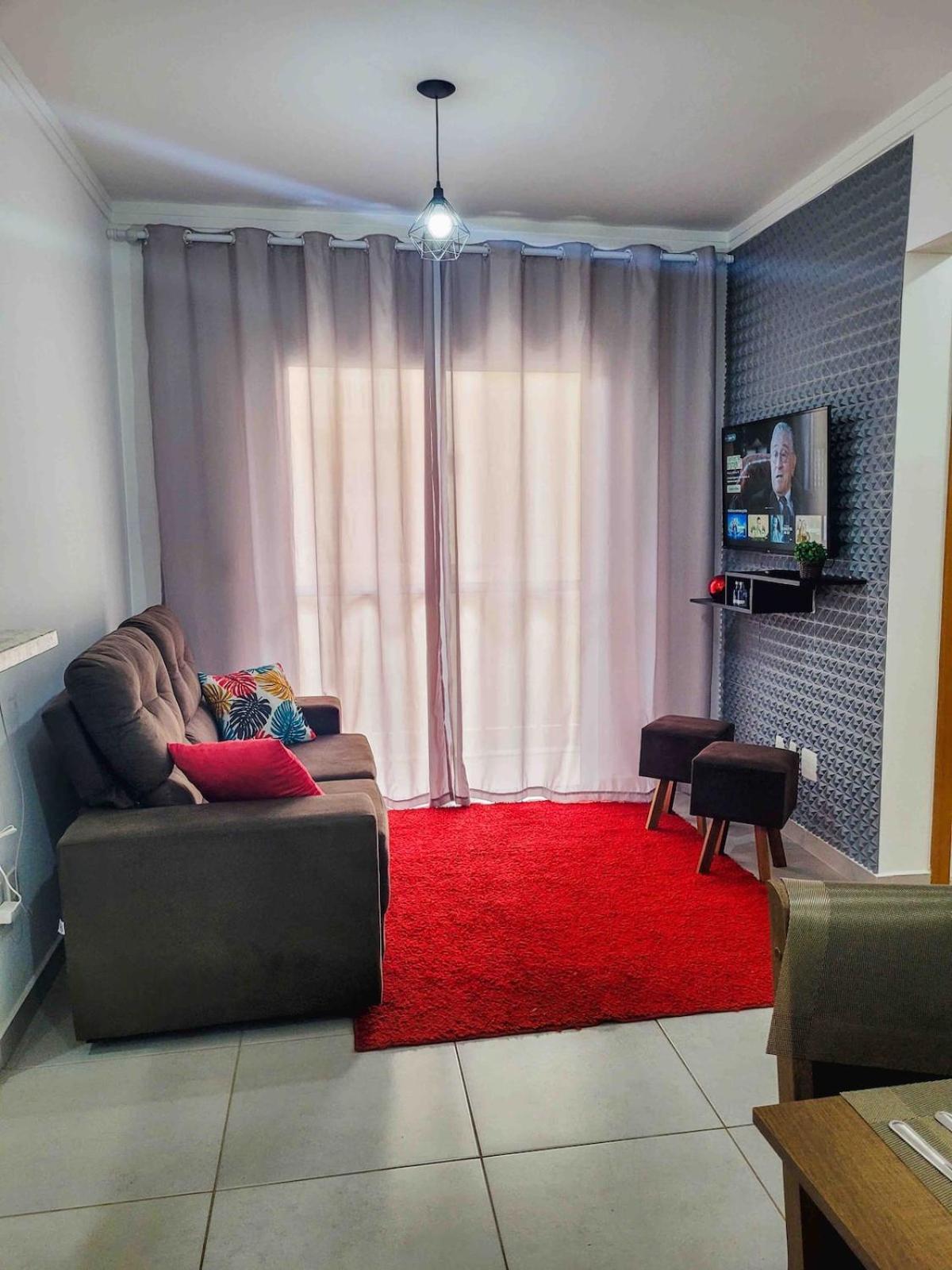 Bem No Centro, Cozinha Completa, Varanda E Garagem Poços de Caldas Exterior foto