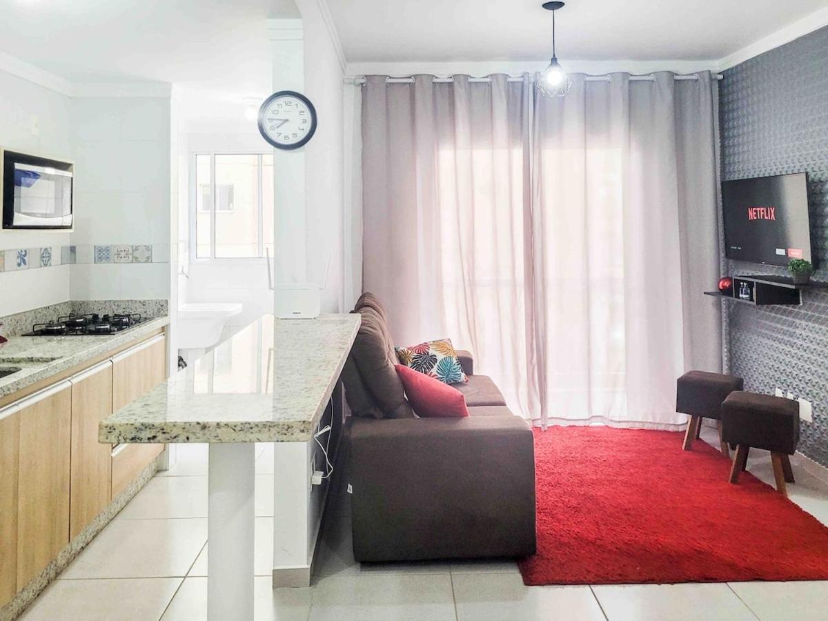 Bem No Centro, Cozinha Completa, Varanda E Garagem Poços de Caldas Exterior foto